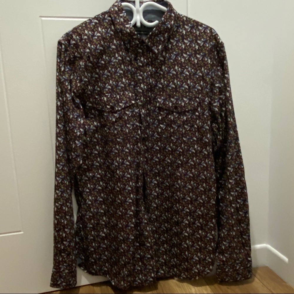 Long sleeve casual shirt